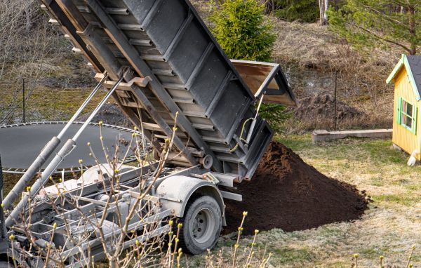 Yard Soil Delivery in Saint Paul