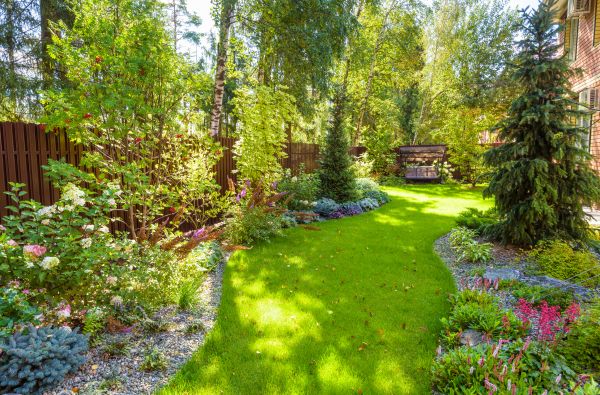 Monthly Garden Maintenance in Saint Paul
